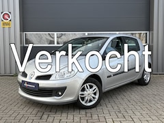 Renault Clio - 1.6-16V Dynamique S Automaat | All Season | Half Leder | Climate Control | Lage km | NAP |