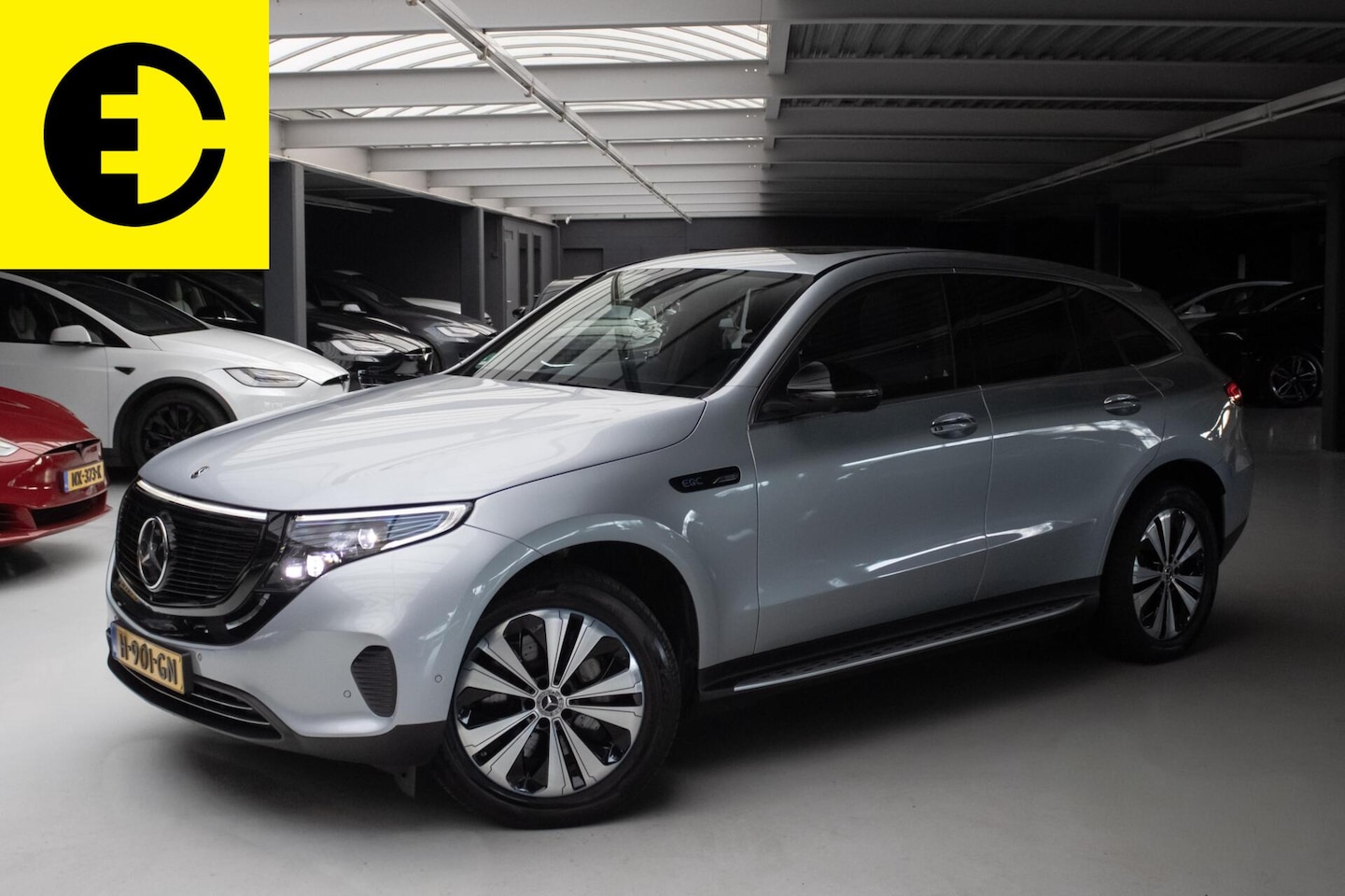 Mercedes-Benz EQC - 400 4MATIC Premium Plus 80 kWh | 1886 Edition | Stoelverwarming | Burmeister audio - AutoWereld.nl