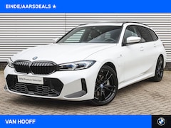 BMW 3-serie Touring - 330e High Executive M Sport Automaat / Panoramadak / Trekhaak / Sportstoelen / Adaptieve L