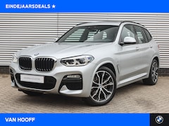 BMW X3 - sDrive20i High Executive M Sport Automaat / Panoramadak / Sportstoelen / Achteruitrijcamer