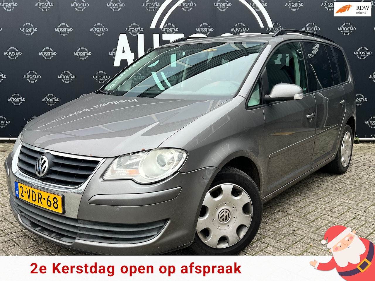 Volkswagen Touran - 2.0 TDI Comfortline Automaat / Airco / NAP / APK / Cruis Control - AutoWereld.nl