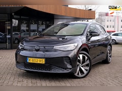 Volkswagen ID.4 - First 77 kWh SoH 91% ACC Camera Winterpakket Stuurwielverwarming Stoelverwarming Carplay L