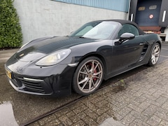 Porsche 718 Boxster S - 2.5 I 1ste eig. I Sport Chrono I 20" I Carplay I Sportstoelen I NL-Auto I Dealer onderhoud