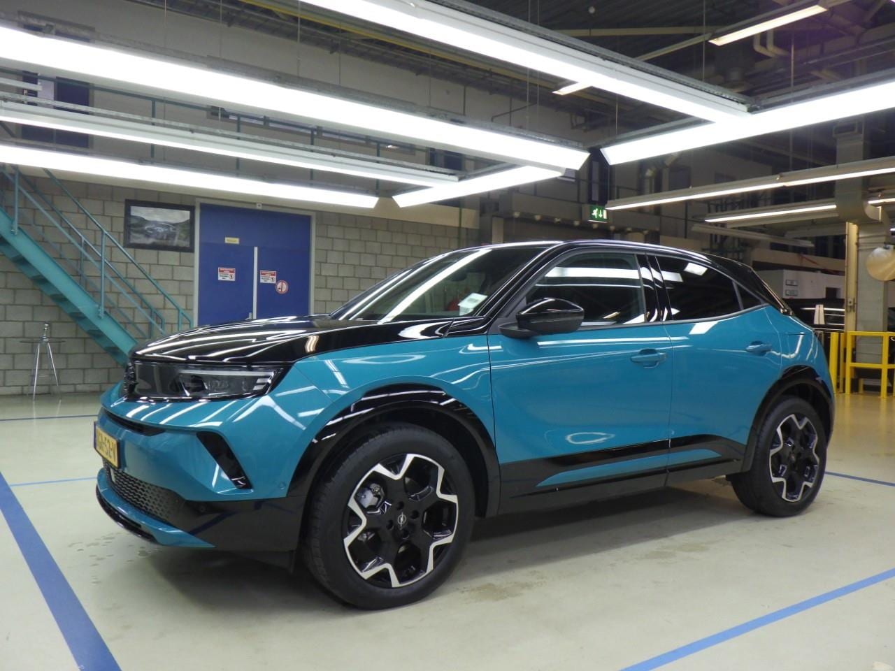 Opel Mokka Electric - GS 54 kWh 156pk | Adaptive Cruise | Stoelverwarming | LED-Marix | Achteruitrijcamera | Key - AutoWereld.nl