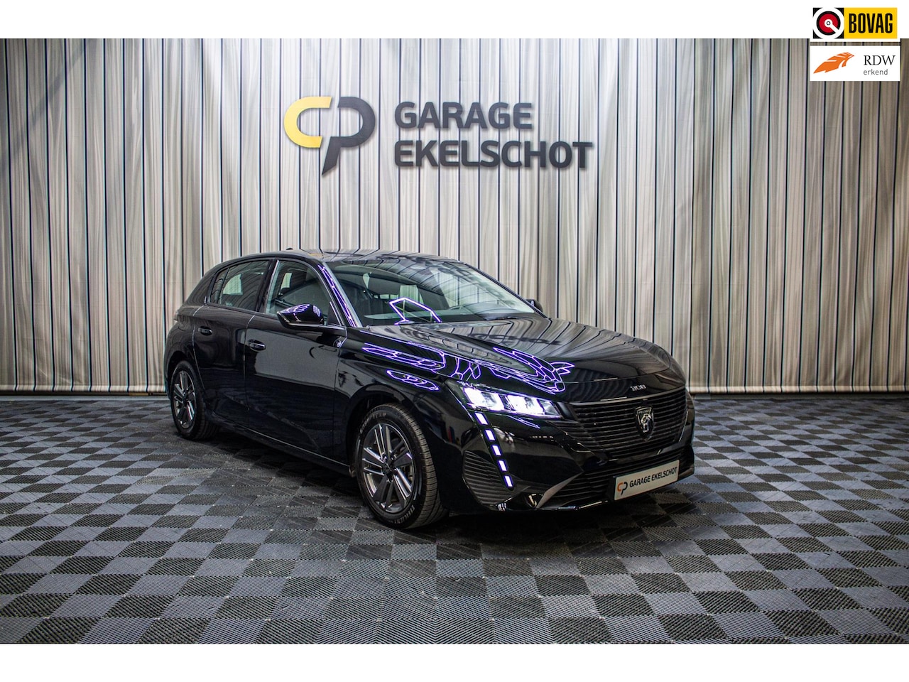 Peugeot 308 - 1.2 PureTech|Automaat|Carplay|Cruise|Navi - AutoWereld.nl