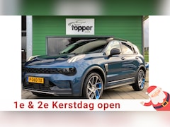 Lynk & Co 01 - 1.5 Plug-in Hybrid | PanoramaDak | 360 Camera |