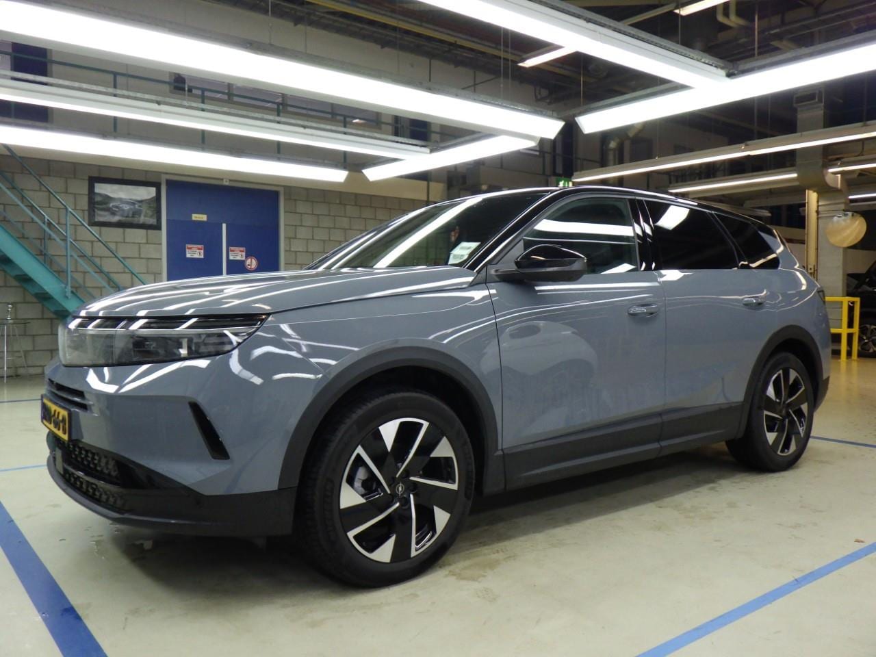 Opel Grandland - 1.2 Turbo Hybrid GS 145pk 8 Jaar Garantie! | Afn. Trekhaak | Schuif-/Kanteldak | HeadUp-Di - AutoWereld.nl