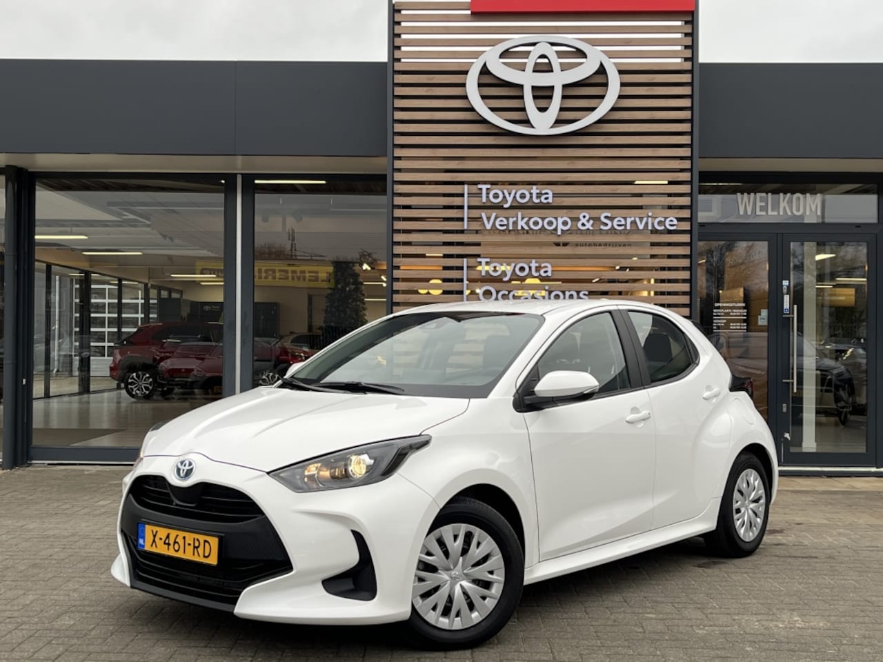 Toyota Yaris - 1.5 Hyb. Active - AutoWereld.nl
