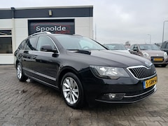 Skoda Superb Combi - 1.6 TDI Dealer onderhouden/Leer/Stoelverwarming