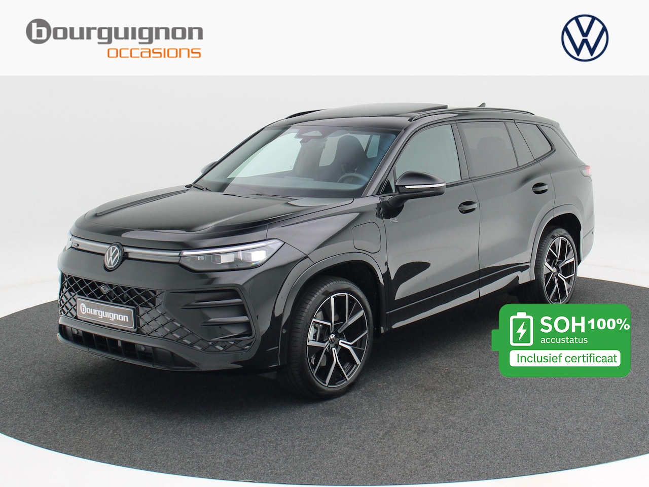 Volkswagen Tayron - 1.5 eHybrid 272 Pk Automaat R-Line Edition | Black Style | Panoramadak | Trekhaak | 20 Inc - AutoWereld.nl