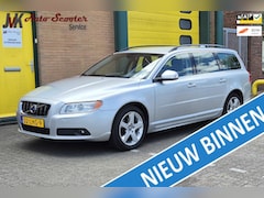 Volvo V70 - 2.0T Momentum Airco Cruise Control NAP