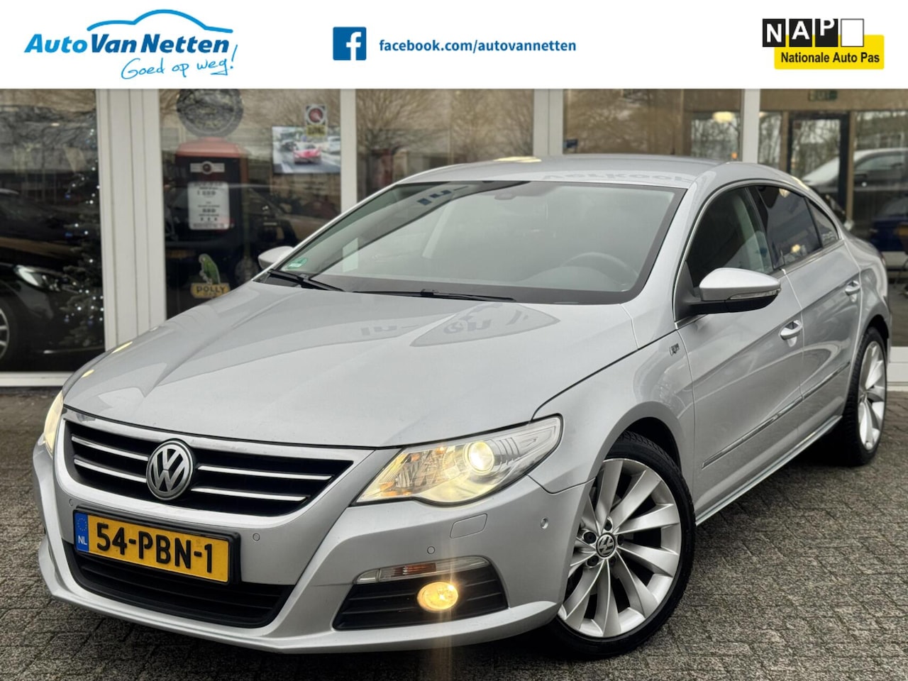 Volkswagen Passat CC - 1.8 TSI 160pk 6ba, 5p,Gr.Navi,Xenon,18"lmv,Pdc,Afn.trekhaak! - AutoWereld.nl