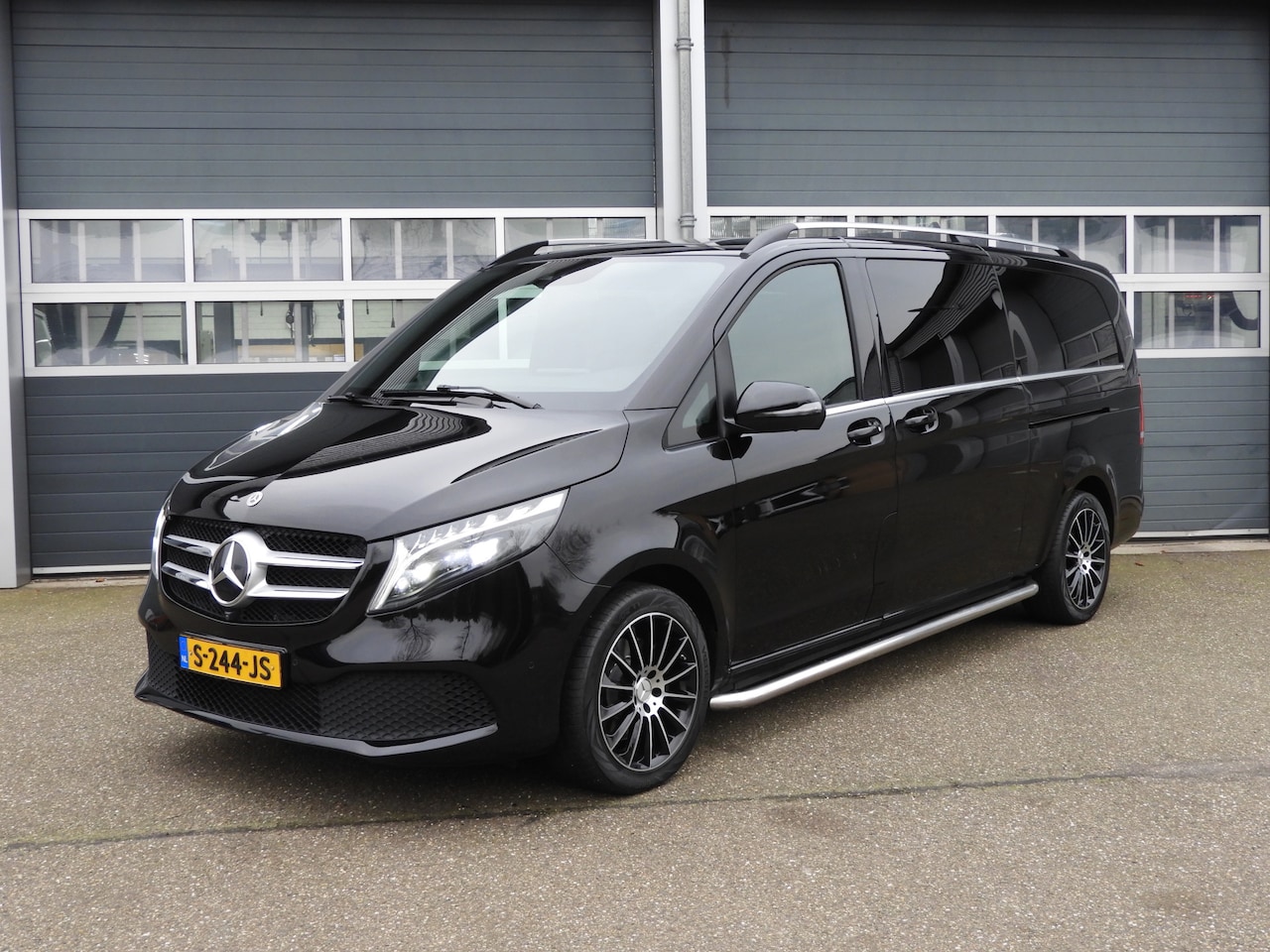 Mercedes-Benz V-klasse - 250d Extra Lang 8-PERSOONS | INCL. BTW & BPM - AutoWereld.nl