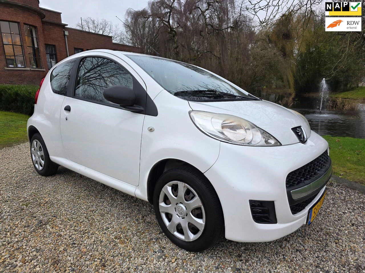 Peugeot 107 - 1.0-12V XR AIRCO - AutoWereld.nl