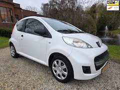 Peugeot 107 - 1.0-12V XR AIRCO