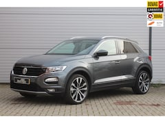 Volkswagen T-Roc - 1.5 TSI Style DSG/Trekhaak/Leder