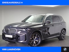 BMW X5 - xDrive50e M Sport Automaat / Sportstoelen / Adaptief onderstel / Achteruitrijcamera / Comf