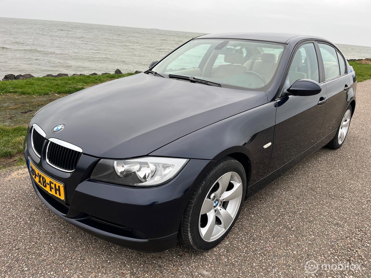 BMW 3-serie - 318i Business Line 318i Business Line - AutoWereld.nl
