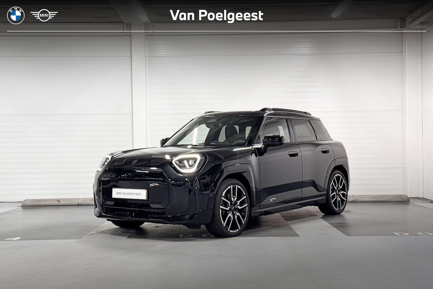 MINI Aceman - E | John Cooper Works Uitvoering | Pakket M | 19" John Cooper Works Lap Spoke 2-tone - AutoWereld.nl