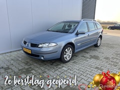 Renault Laguna Grand Tour - 2.0-16V Tech Line