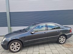 Mercedes-Benz C-klasse - 200 K. Elegance Climatronic cruise control, leder nieuwe apk export
