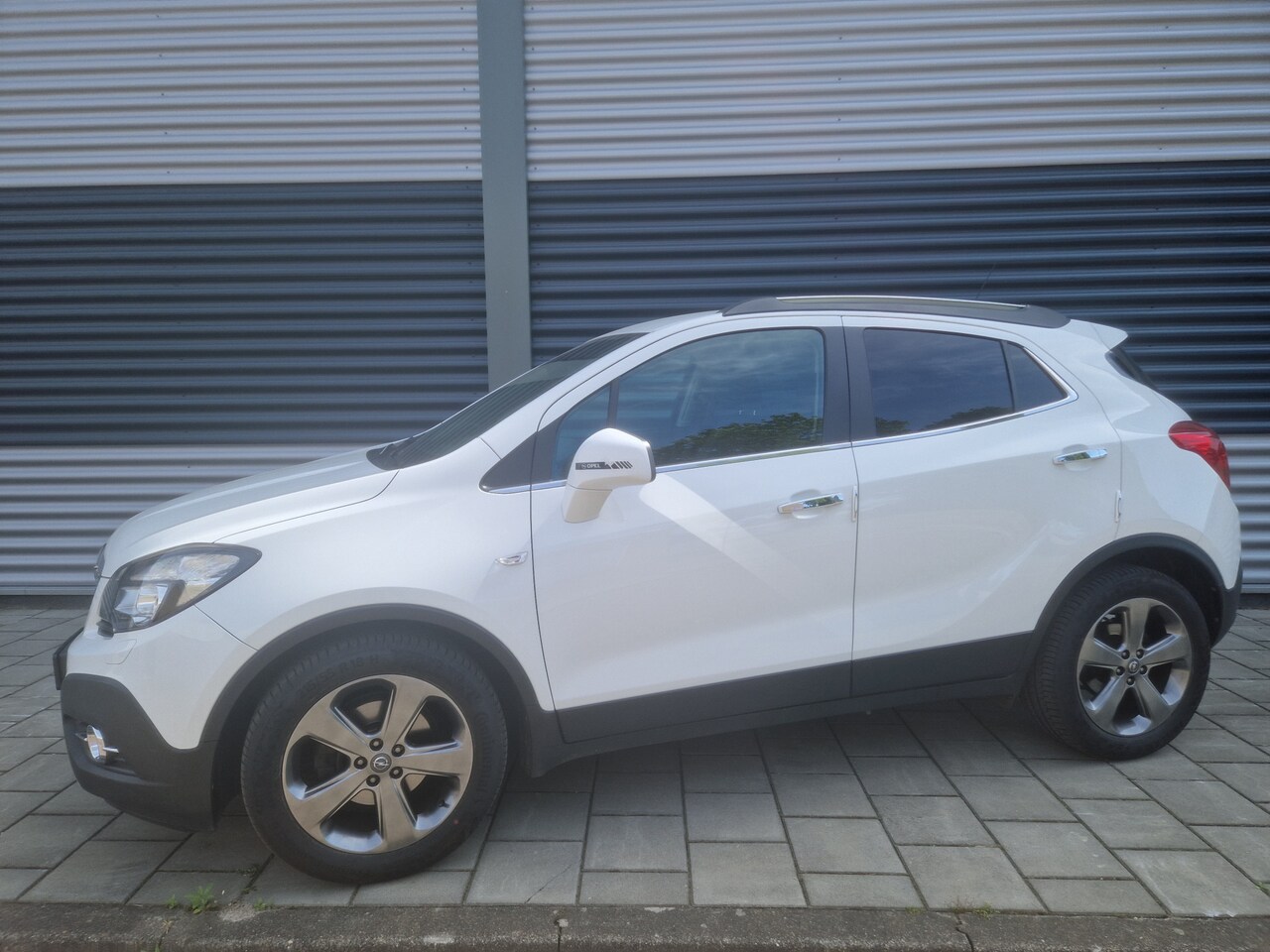 Opel Mokka - 1.4 T Cosmo automaat, climatronic trekhaak pdc enz - AutoWereld.nl