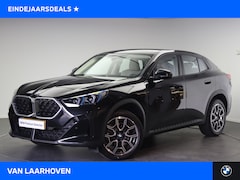 BMW X2 - sDrive20i Automaat / Sportstoelen / Achteruitrijcamera / Adaptieve LED / Comfort Access