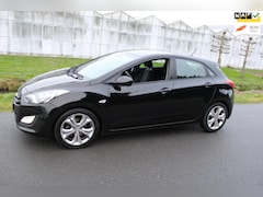 Hyundai i30 - 1.6 GDI i-Drive Cool Plus 5 Drs 1e Eigenaar