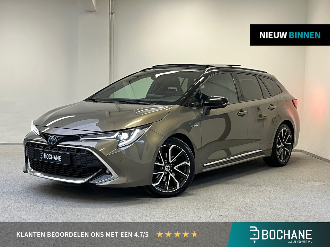 Toyota Corolla Touring Sports - 2.0 Hybrid Executive | PANO | BI-TONE | HEAD-UP | - AutoWereld.nl