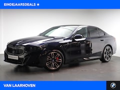 BMW 5-serie - 550e xDrive M Sport Automaat / Panoramadak / Bowers & Wilkins / Parking Assistant Professi