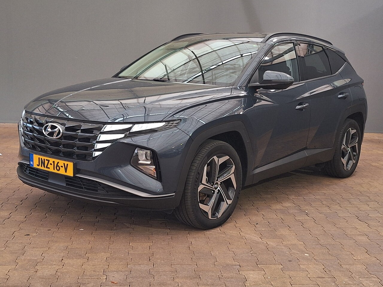 Hyundai Tucson - 1.6 T-GDI PHEV Comfort 4WD Camera | Stuur & Stoelverwarming |19" Lichtmetaal | Digitaal Da - AutoWereld.nl