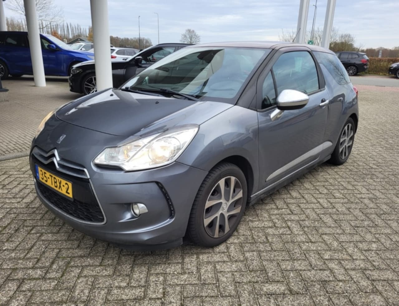 Citroën DS3 - 1.6 e-HDi So Chic Clima ECC Navi GPS PDC Leer - AutoWereld.nl
