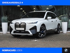 BMW iX - xDrive40 High Executive / Sportpakket / Multifunctionele Stoelen / Parking Assistant Plus