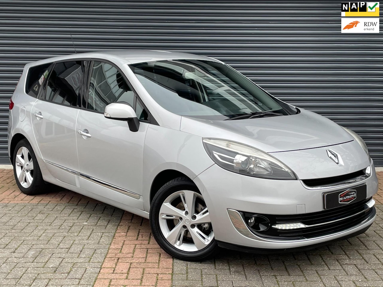 Renault Grand Scénic - 1.2 TCe Expression 7p. Facelift | Pdc | Cruise | Leer | Navi | Climate Control - AutoWereld.nl