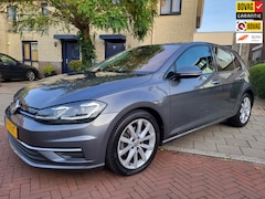Volkswagen Golf - 1.5 TSI Highline adapive cruise controle navi