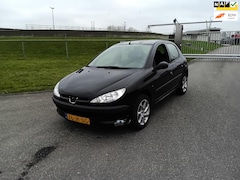 Peugeot 206 - 1.4 XT