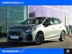 BMW 2-serie Active Tourer - 220i M Sport Automaat / Achteruitrijcamera / Adaptieve LED / Comfort Access / M Adaptief o
