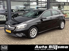 Mercedes-Benz A-klasse - 180 navi, parkeersensoren, stoelverwarming