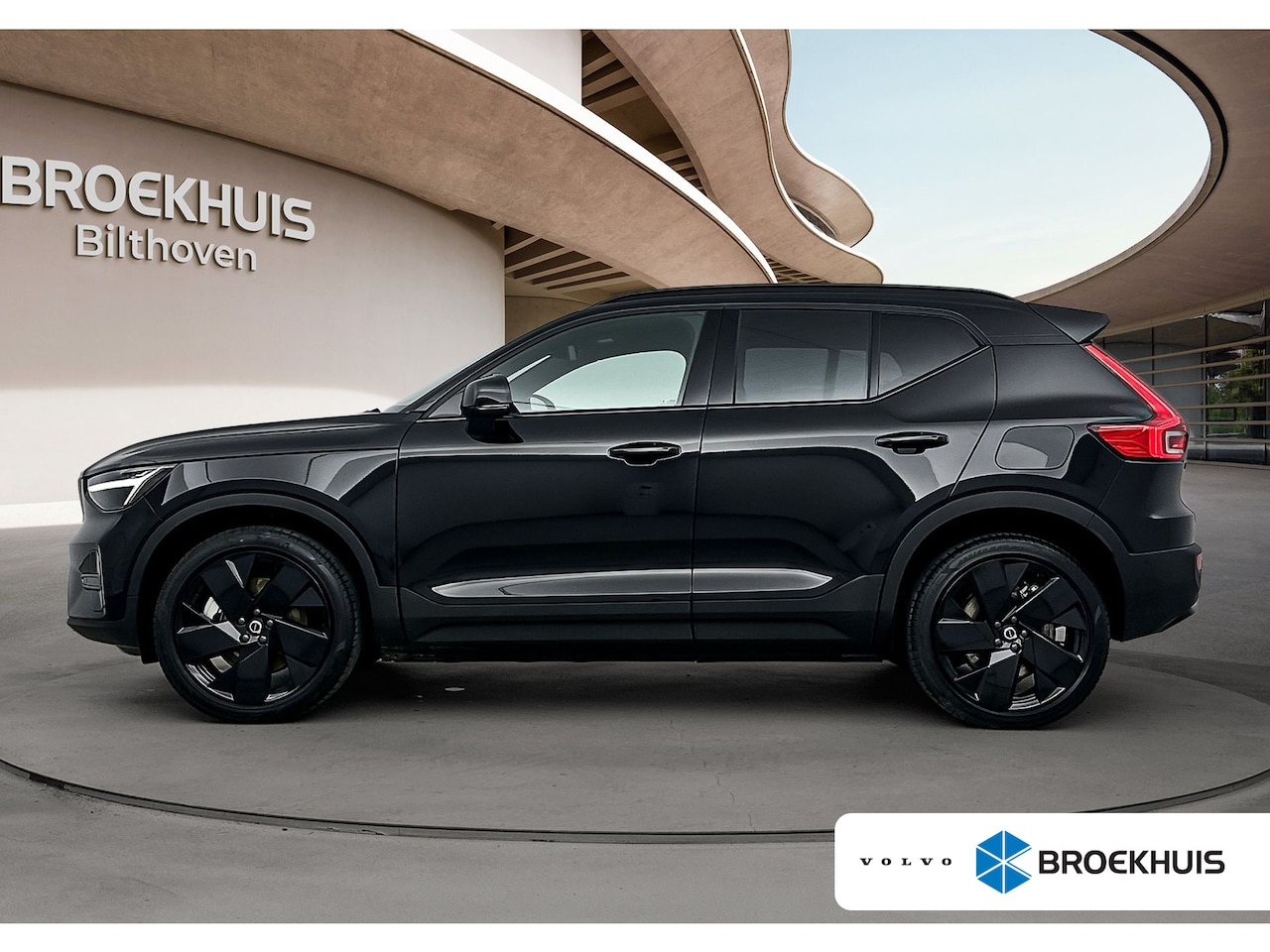 Volvo EX40 - Single Motor Extended Range Ultra 82 kWh | Panoramadak | PDC V+A en 360 camera | 20inch LM - AutoWereld.nl