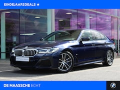BMW 5-serie - 530i High Executive M Sport Automaat / Schuif-Kanteldak / Trekhaak / Laserlight / M Sporto