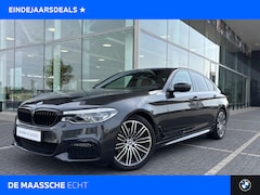 BMW 5-serie - 520i High Executive M Sport Automaat / Achteruitrijcamera / Adaptieve LED / M Sportonderst