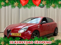 Alfa Romeo Giulietta - 1.7 TBi Quadrifoglio Verde 241 PK Rosso Competizione / Bose / Carplay / Xenon / Stoelverwa