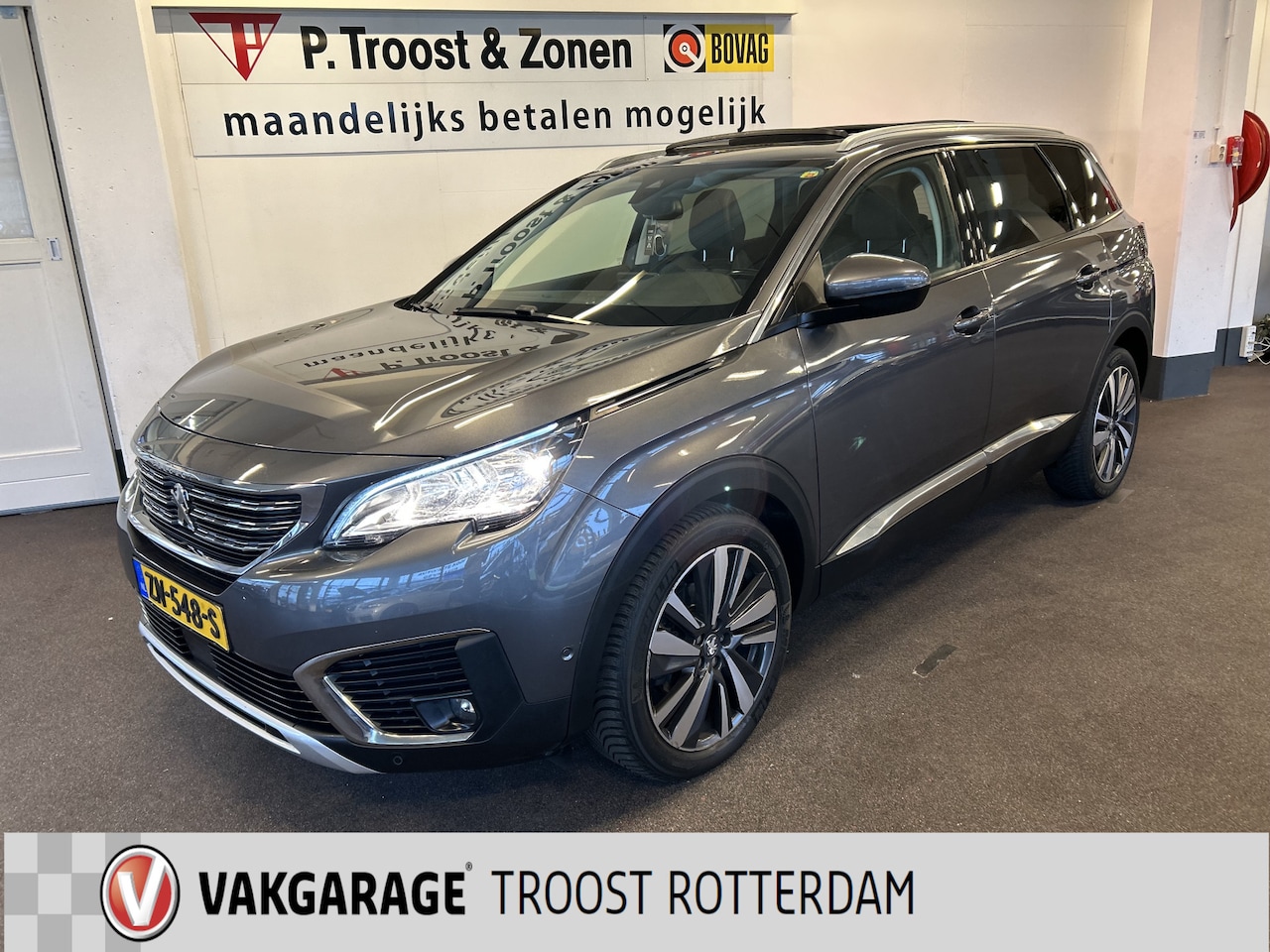 Peugeot 5008 - 1.6 BlueHDI Blue Luxury Premium 7 Persoons | Panoramadak | 360 Camera | Digital dashboard - AutoWereld.nl