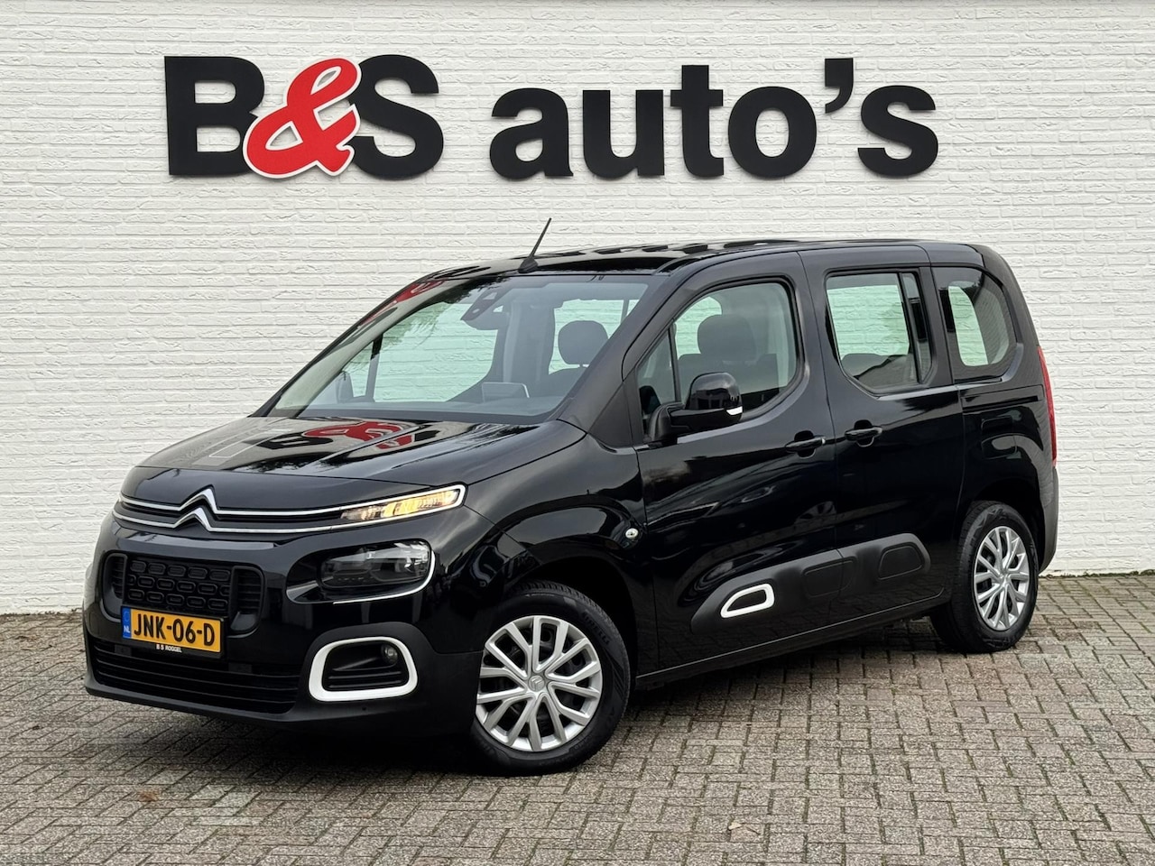 Citroën Berlingo - 1.2 PureTech XTR Cruise Control Airco Navigatie Apple / Android DAB Bluetooth Parkeersenso - AutoWereld.nl