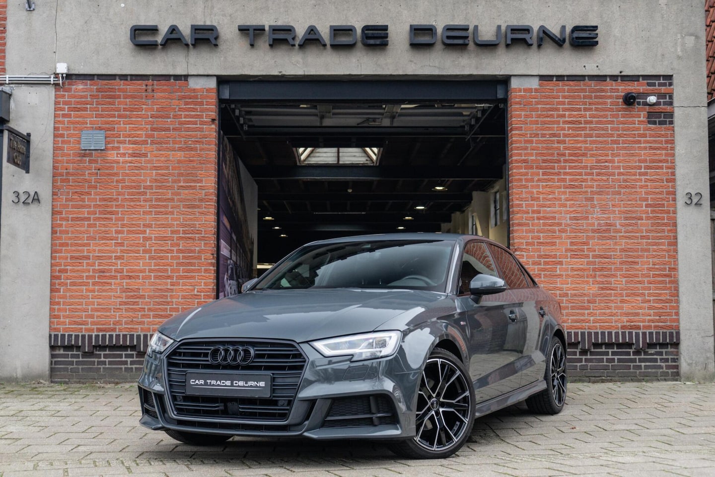 Audi A3 Limousine - 35 TFSI S-Line ACC / Navi / Clima - AutoWereld.nl