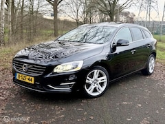 Volvo V60 - 2.4 D6 AWD Pano / Camera / Leder / NAP ✅