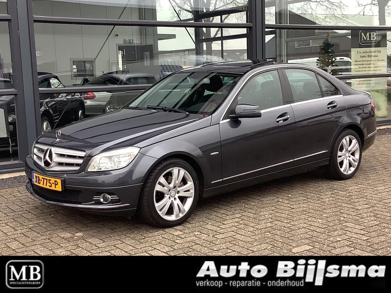 Mercedes-Benz C-klasse - 200 K Avantgarde 200 K Avantgarde, automaat, schuifdak, trekhaak, zeer net, - AutoWereld.nl