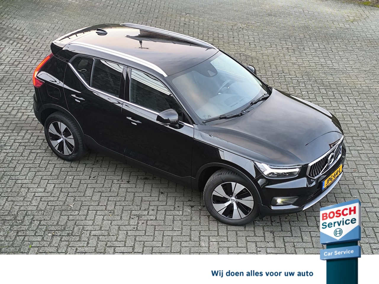 Volvo XC40 - 1.5 T4 Recharge Inscription Expression Trekhaak, stoel en stuur verwarming, camera, electr - AutoWereld.nl