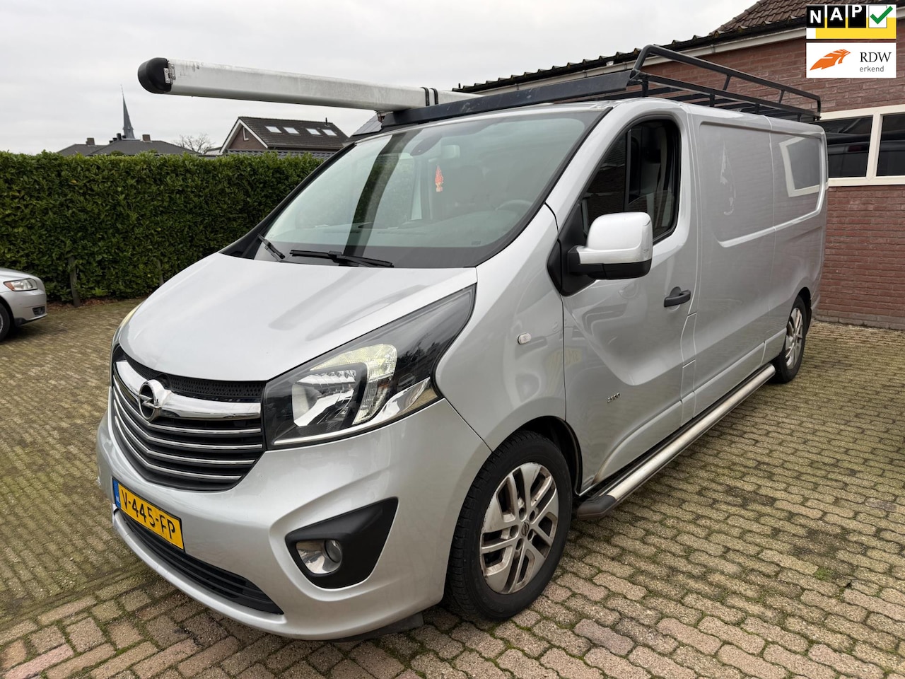 Opel Vivaro - 1.6 CDTI L2H1 Sport EcoFlex Navi airco cruise trekhaak camera keyless etc etc - AutoWereld.nl