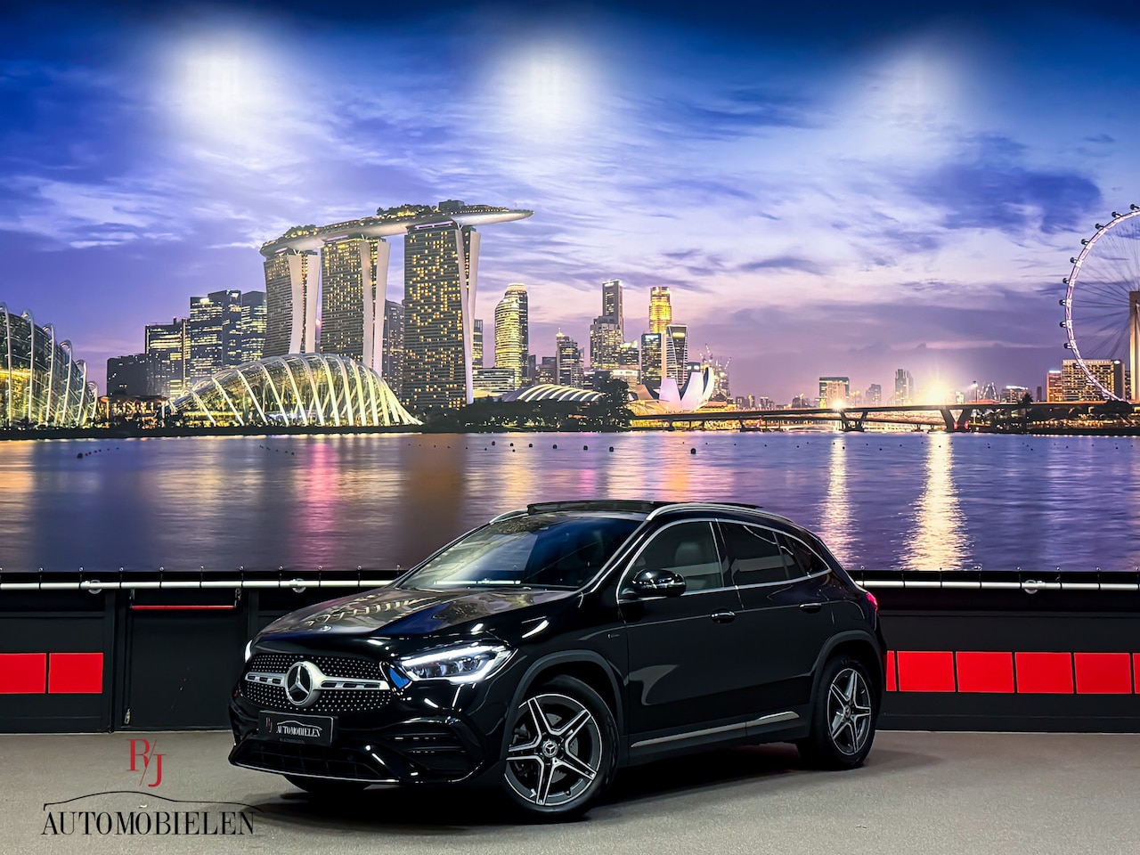 Mercedes-Benz GLA-Klasse - GLA250 e AMG Trekhaak|Memory|Camera|Panorama|Sfeer - AutoWereld.nl